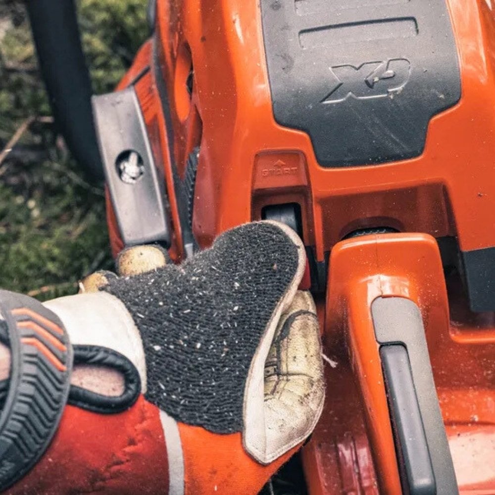 Husqvarna 592 Xp Benzinli Motorlu Testere optımıze edılmıs