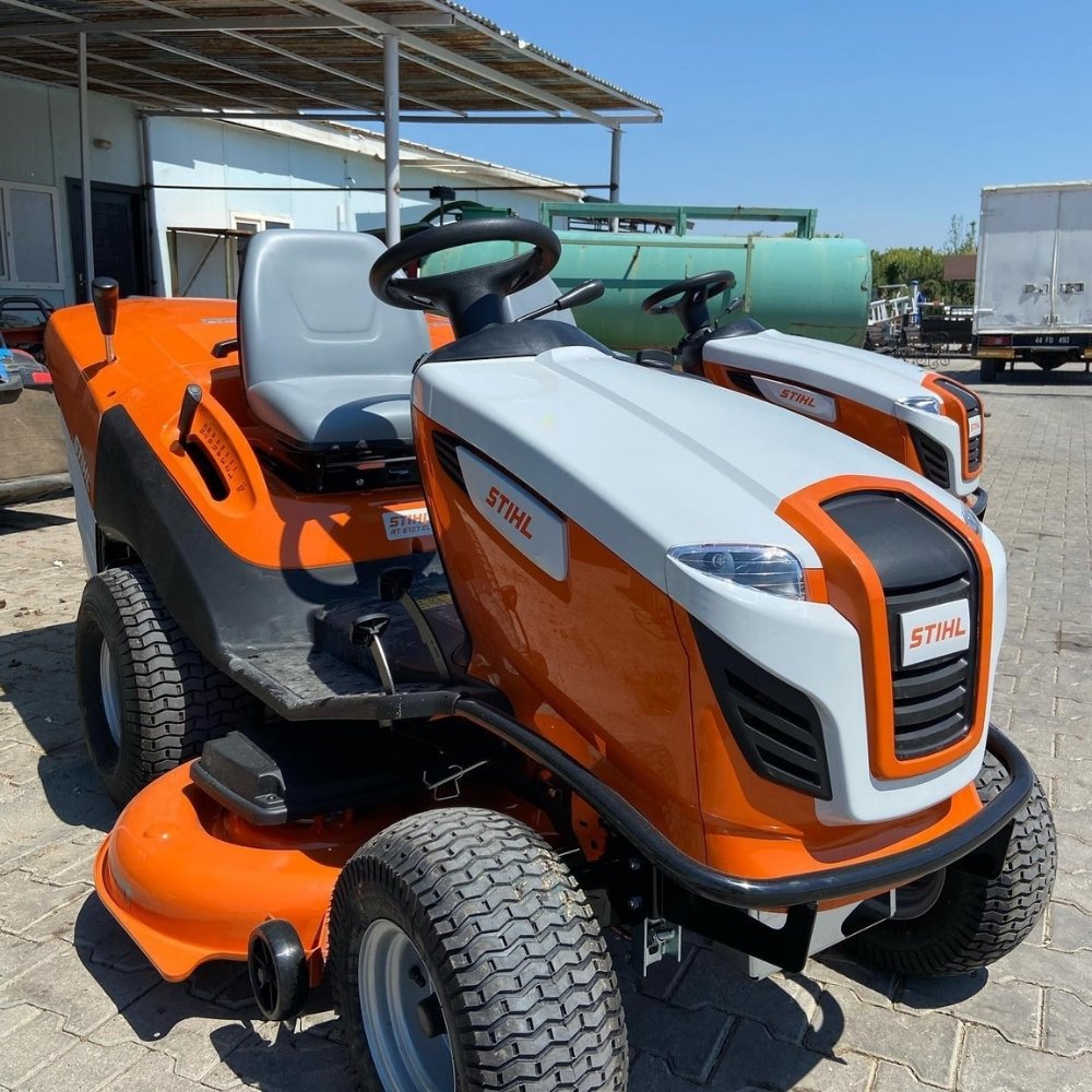 Stıhl RT6127.1 ZL Benzinli Çim Biçme Traktörü