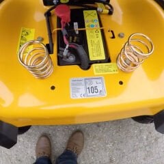Cub Cadet XT3 QS127 Çim Biçme Traktörü
