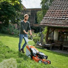 Stıhl RM650.0 T Çim Biçme Makinesi