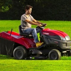 Castelgarden PTX230-HD Çim Biçme Traktörü