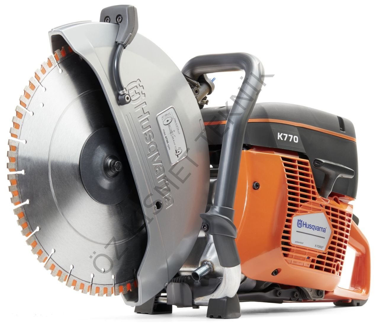 Husqvarna K770 Benzinli Beton Kesme Makinesi