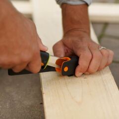 Fiskars Genel Kullanım Bıçağı Zanaatkar Bıçağı 1023620