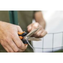 Fiskars SP-320 Çok Amaçlı Makas 1063328