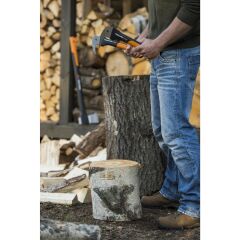 Fiskars XA2 Kısa Odun Taşıma Kancası 1003622