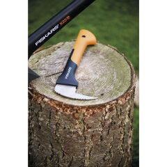 Fiskars XA2 Kısa Odun Taşıma Kancası 1003622
