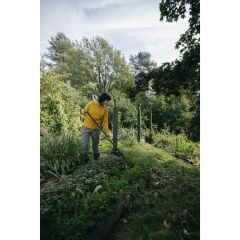 Fiskars 1016036 Solid Toprak Tırmığı