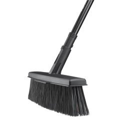 Fiskars 1025926 Solid Çok Amaçlı Avlu Bahçe Süpürgesi L