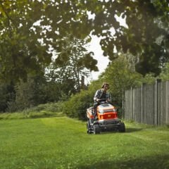 Husqvarna TC220T Çim Biçme Traktörü